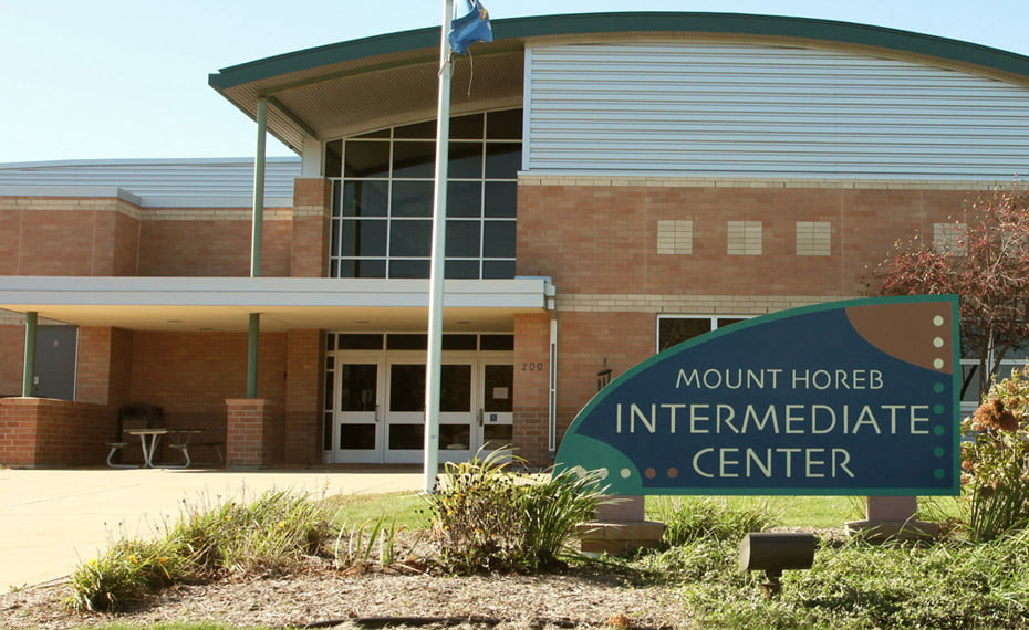 mt-horeb_int-center