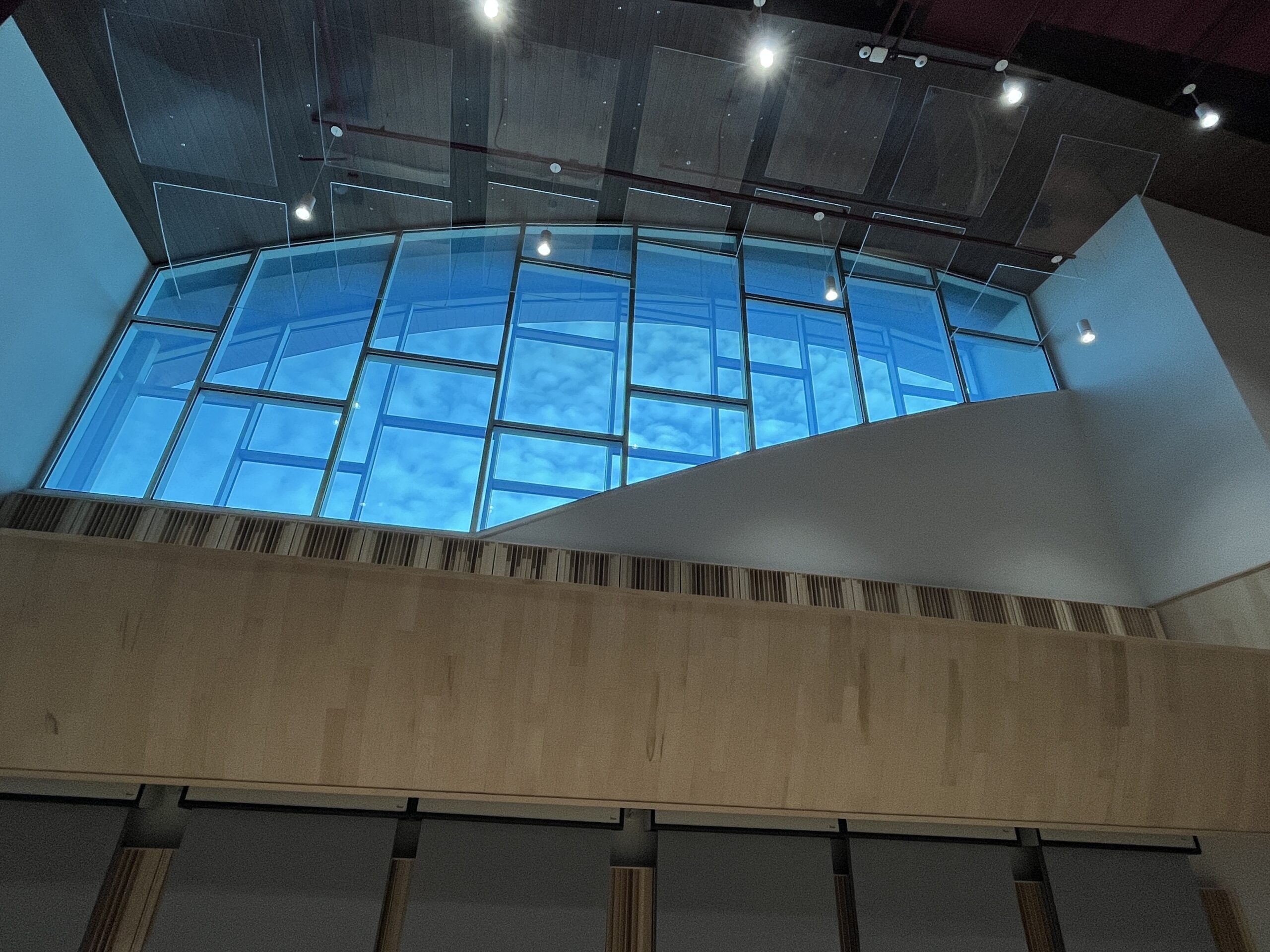 Diffuseable Glass windows - clear